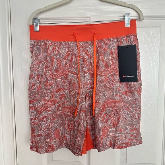 Lululemon T.H.E. Linerless Shorts 7" Workout Casual Athletic - Picture 1 of 6